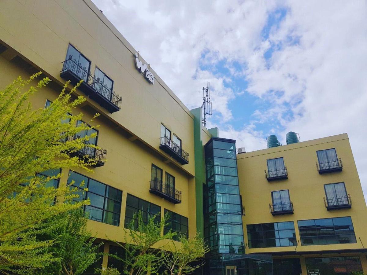 Work Den Chiangrai Hotell Chiang Rai Eksteriør bilde